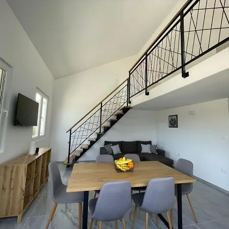 Apartamento Olyntha *