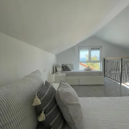 Olyntha Appartement *
