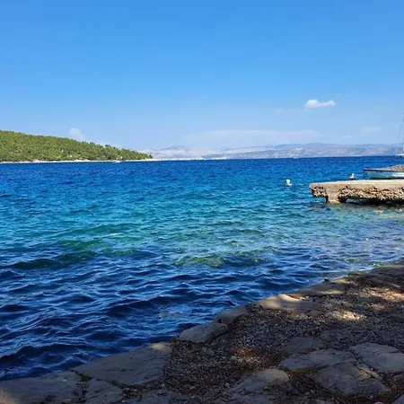 Lägenhet Olyntha Nečujam